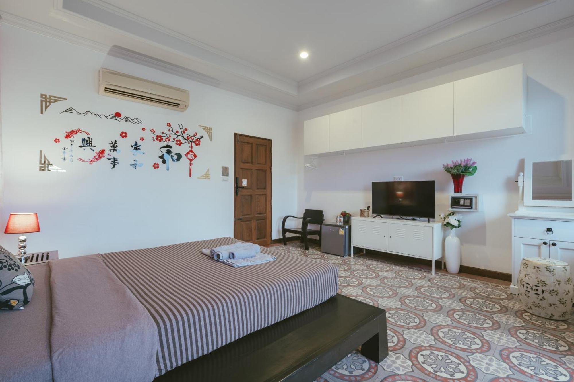 Botan Boutique Hotel Patong Extérieur photo